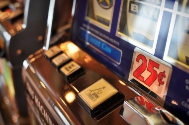 ollo4d login live-dealer blackjack table with PMPL Indonesia tournament standings visible in background